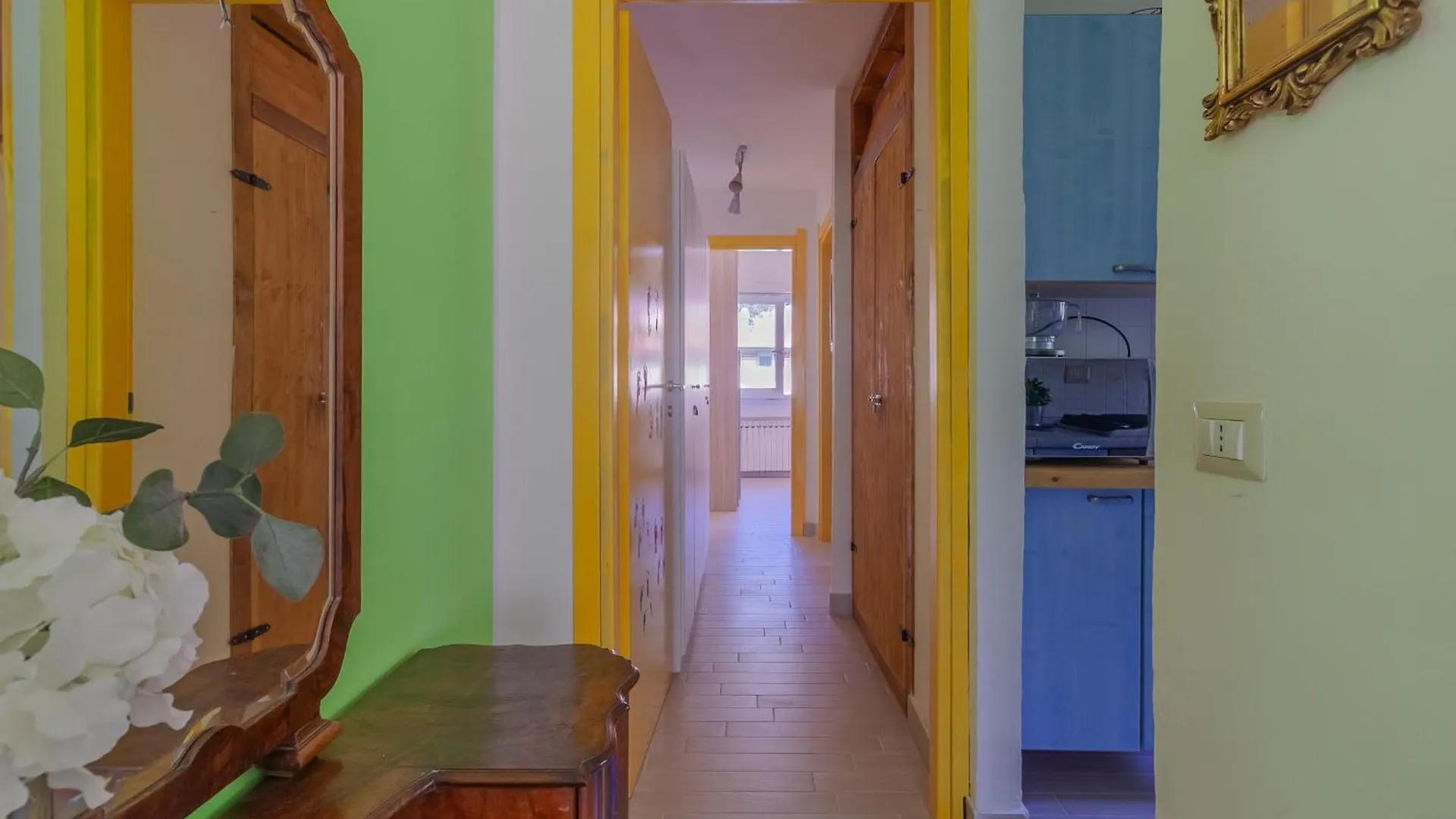 Xerxes House Apartment Varenna 0*,  Italy